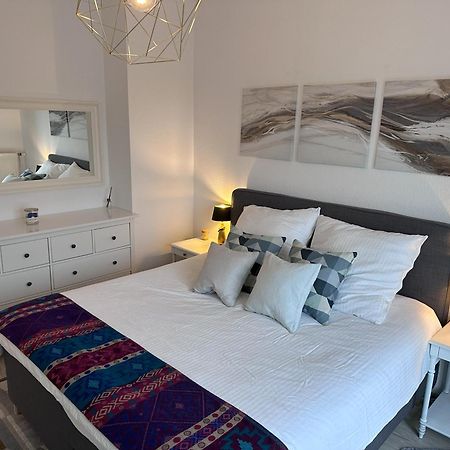 Village Vista Penthouse เวสเซลลิง ภายนอก รูปภาพ